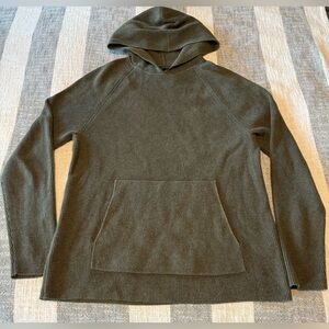 Banana Republic Men’s L Olive Green Pullover Hooded Sweater Front Pocket